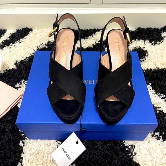 NIB Women’s Size 35 Stuart Weitzman Jerry Black Suede Sandals With Buckle Strap - Picture 11 of 15